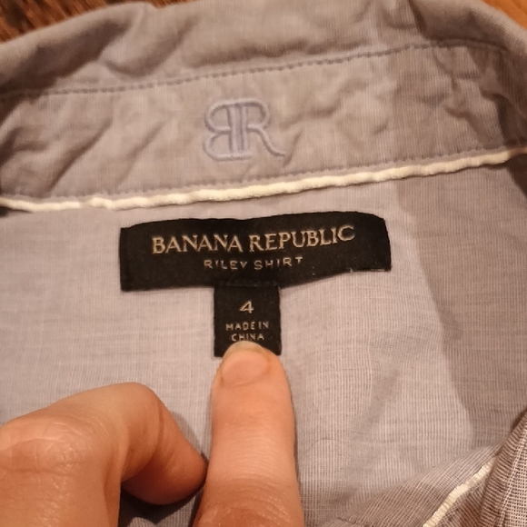 Banana Republic Sleeveless Button Down Ruffle Shirt Women's Size 4 - Picture 2 of 3